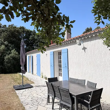 Les Cendrilles Casa de Férias *